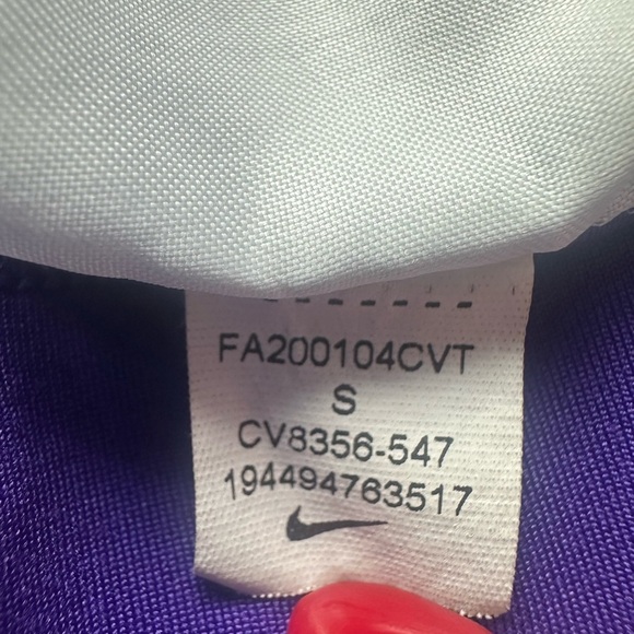 Nike Purple and White Apparel Tag - Picture 5 of 5
